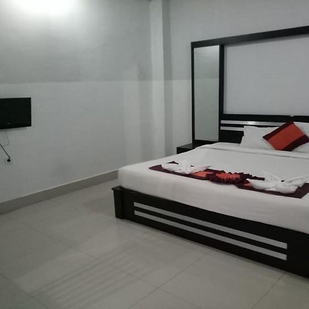 Capital O 2533 Shita Bali Hotel 金巴兰 外观 照片
